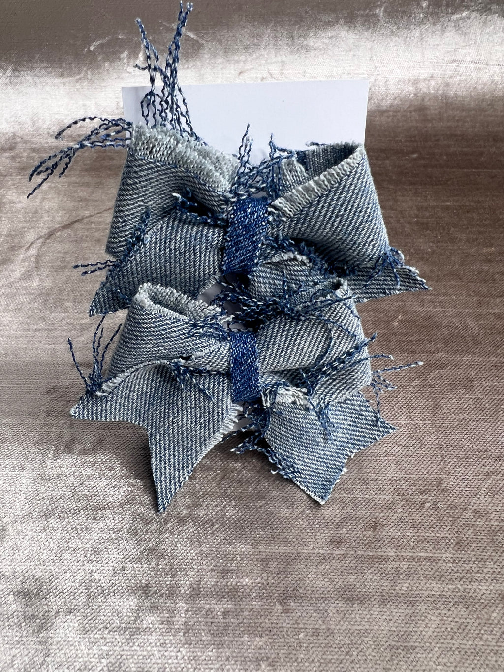 Distressed Bows (small)