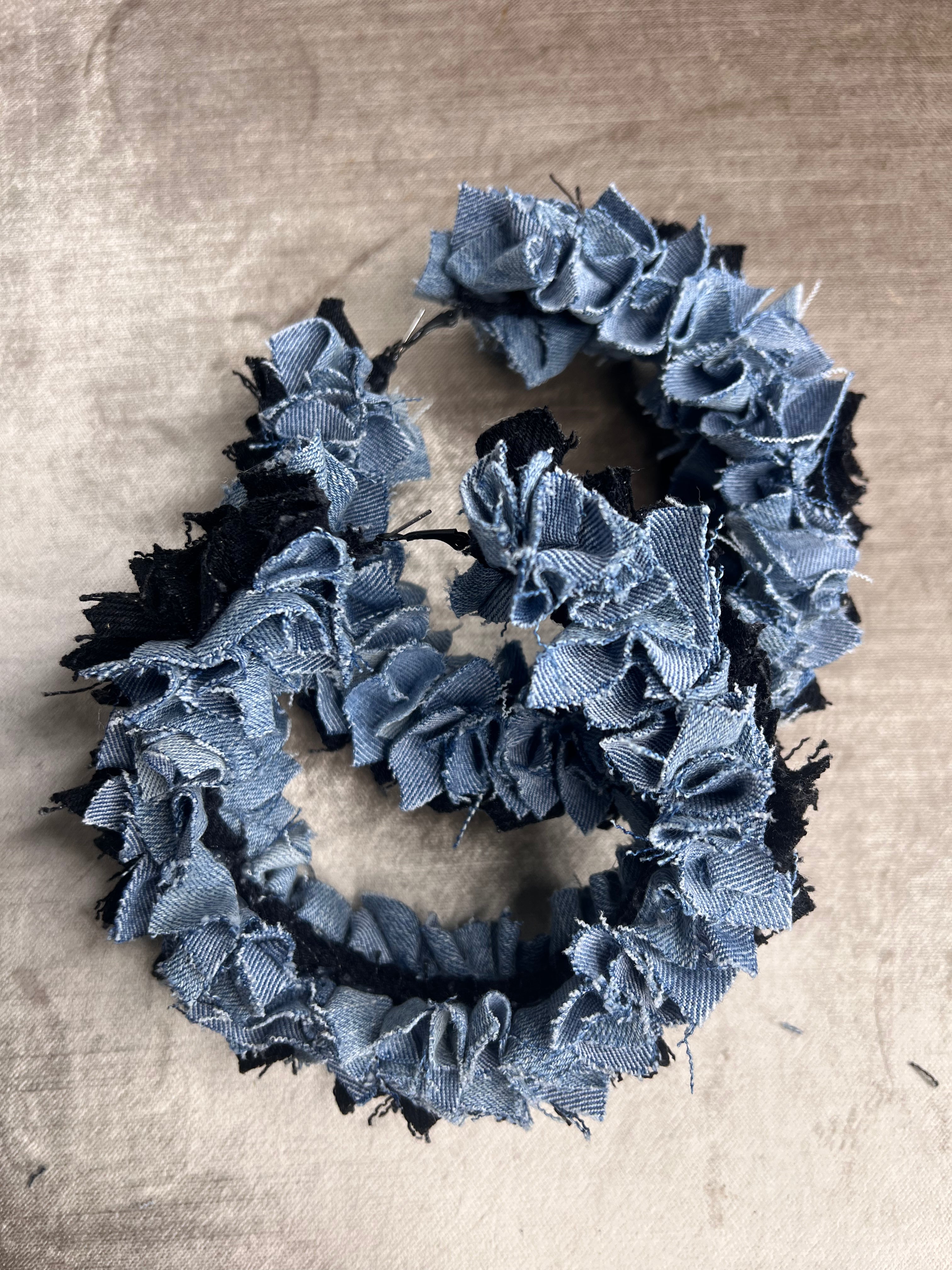 Xtra Large Ruffle hoops